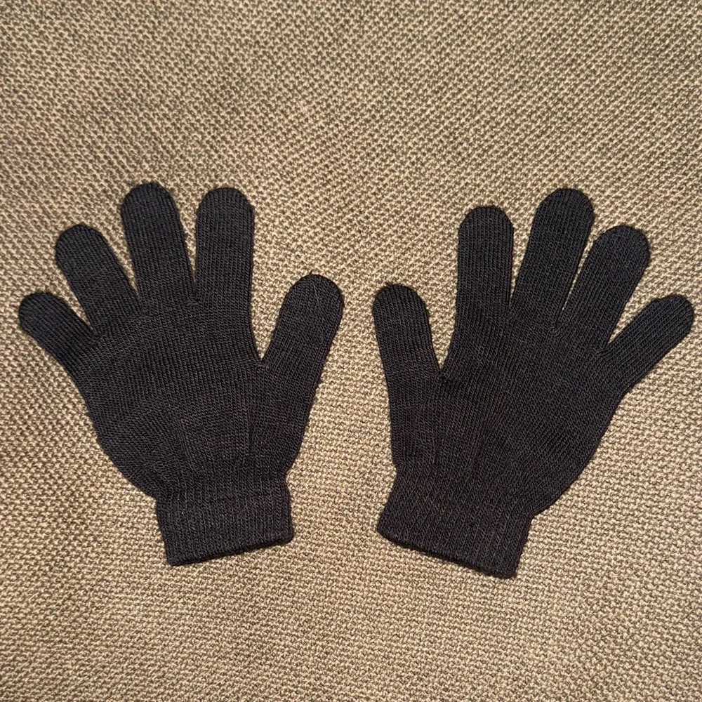 Kids Black Knit Gloves Hand Warmth Winter Ski Cold Weather Gear Youth Large